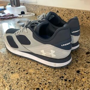 Under Armour navy and Gray Sneakers men’s